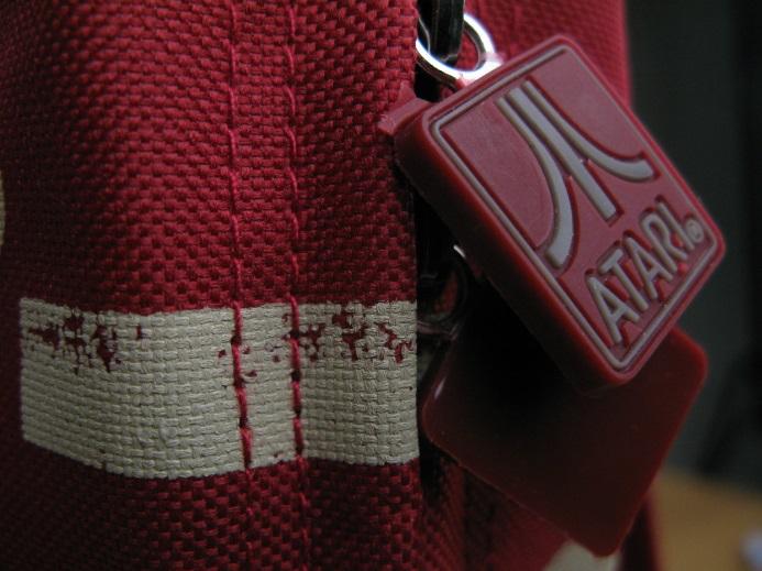 Torba na ramię Atari Messenger Bag