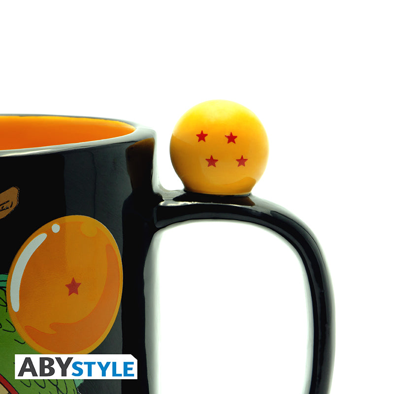 Kubek 3D Dragon Ball z motywem handle Shenron & Dragon Balls — ujęcie 3
