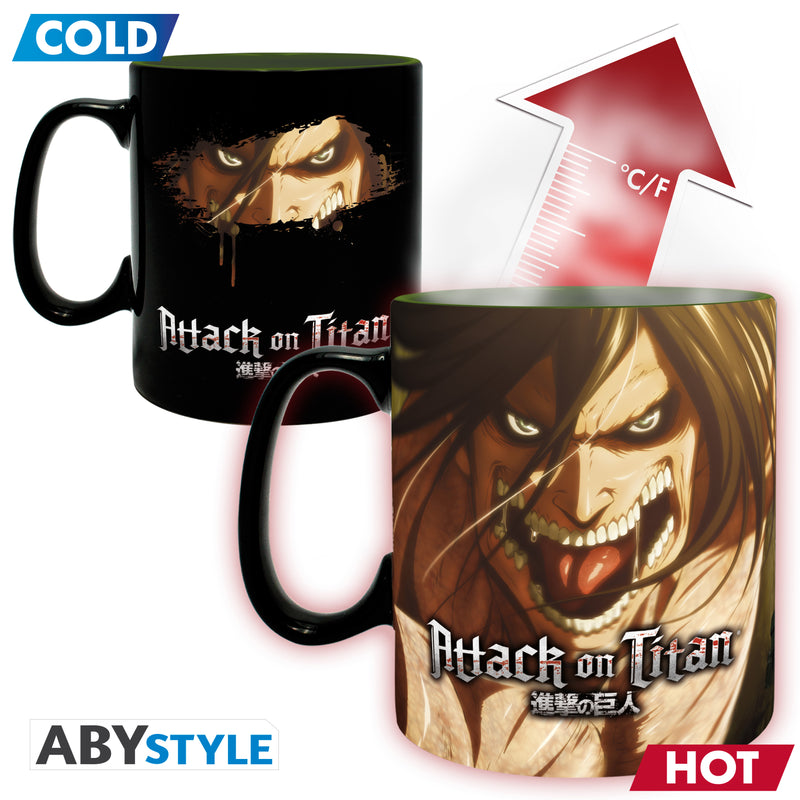 Kubek zmieniający kolor Attack on Titan z motywem TitanS3 — ujęcie 2