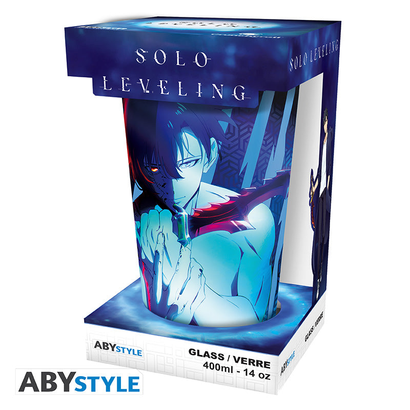 Szklanka XXL Solo Leveling z motywem Sung Jinwoo — ujęcie 3