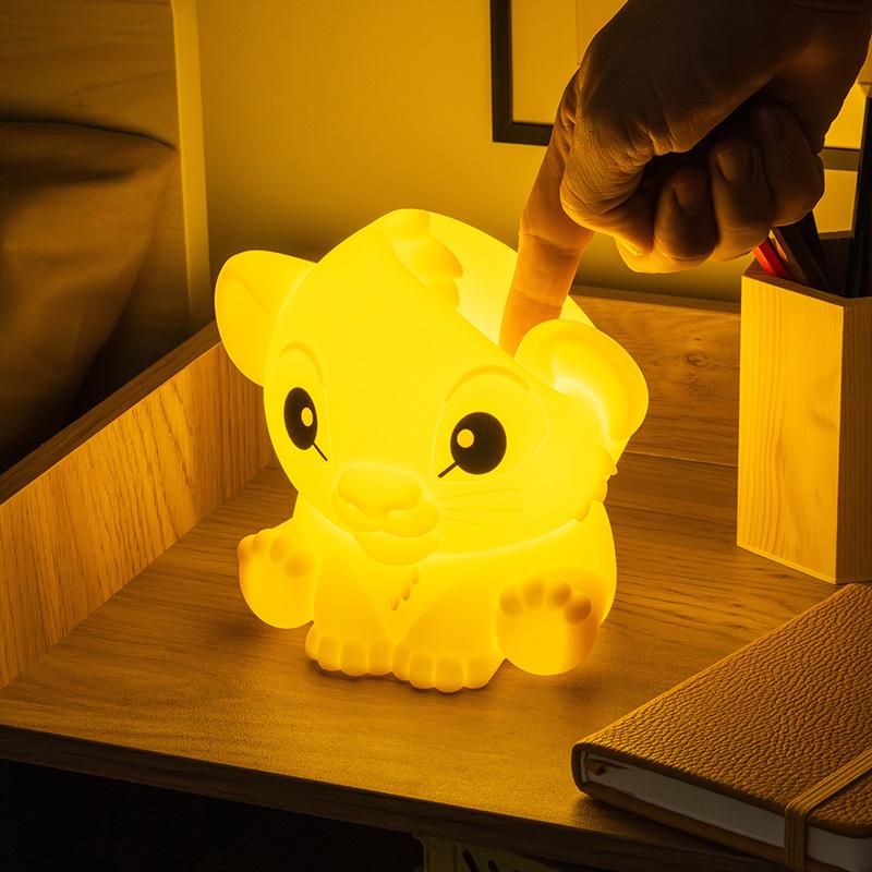 Lampka silikonowa Disney Król Lew Simba
