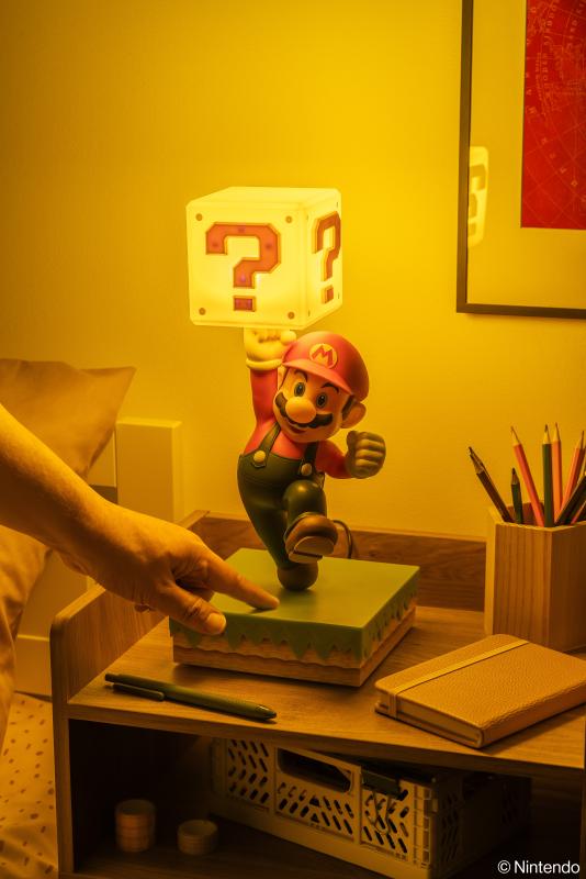 Lampka Diorama Super Mario Mario