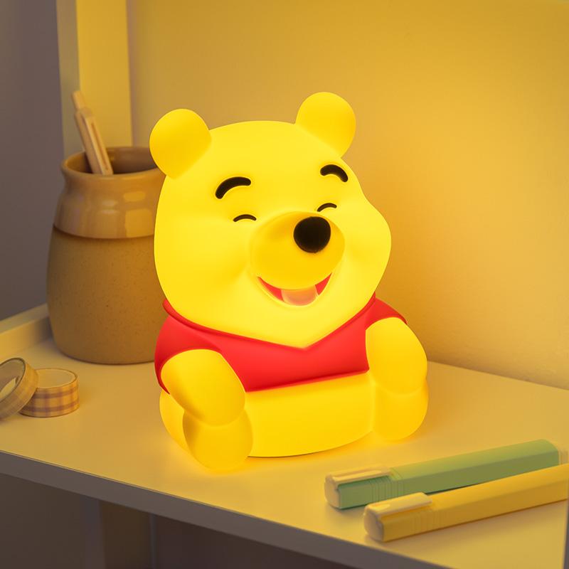 Lampka silikonowa Disney Kubuś Puchatek — ujęcie 2