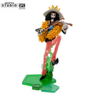 Figurka kolekcjonerska One Piece z motywem Brook, ujęcie 3