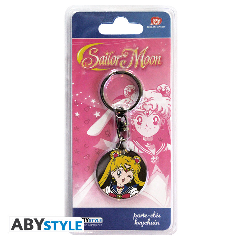 Brelok metalowy Sailor Moon z motywem Sailor Moon — ujęcie 4