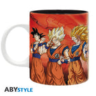 Kubek Dragon Ball z motywem Gokutransformations — ujęcie 3