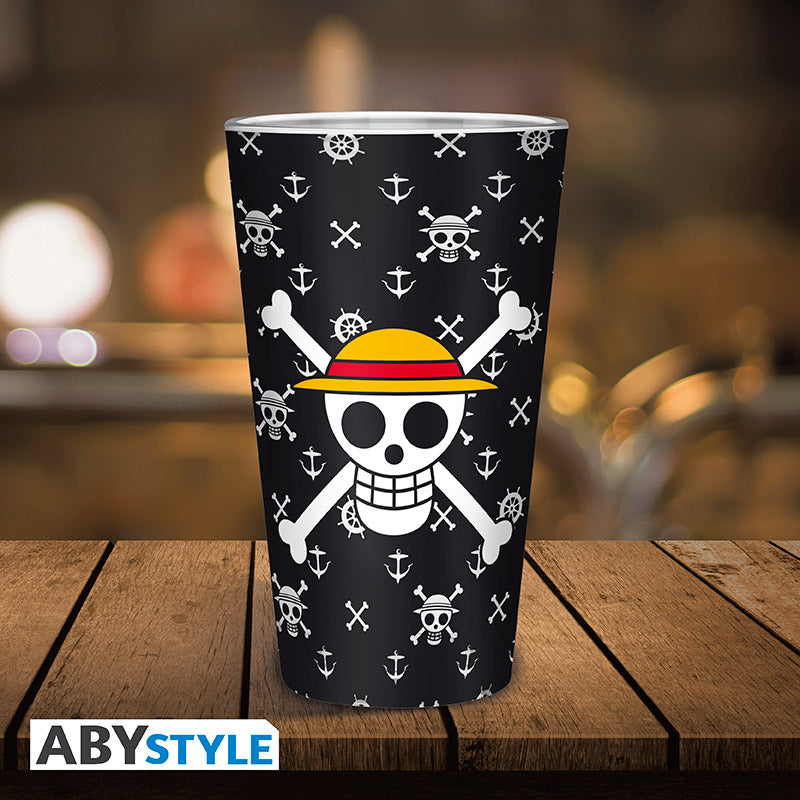 Szklanka XXL One Piece z motywem Luffy — ujęcie 4