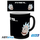 Kubek zmieniający kolor Rick and Morty z motywem Get Schwifty, ujęcie 3