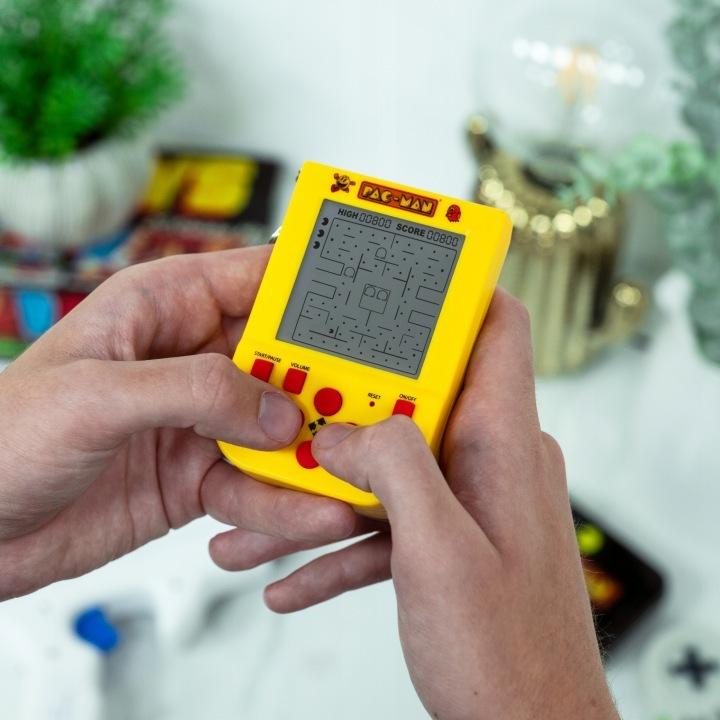 Brelok Pac-Man Mini Retro Konsola — ujęcie 3