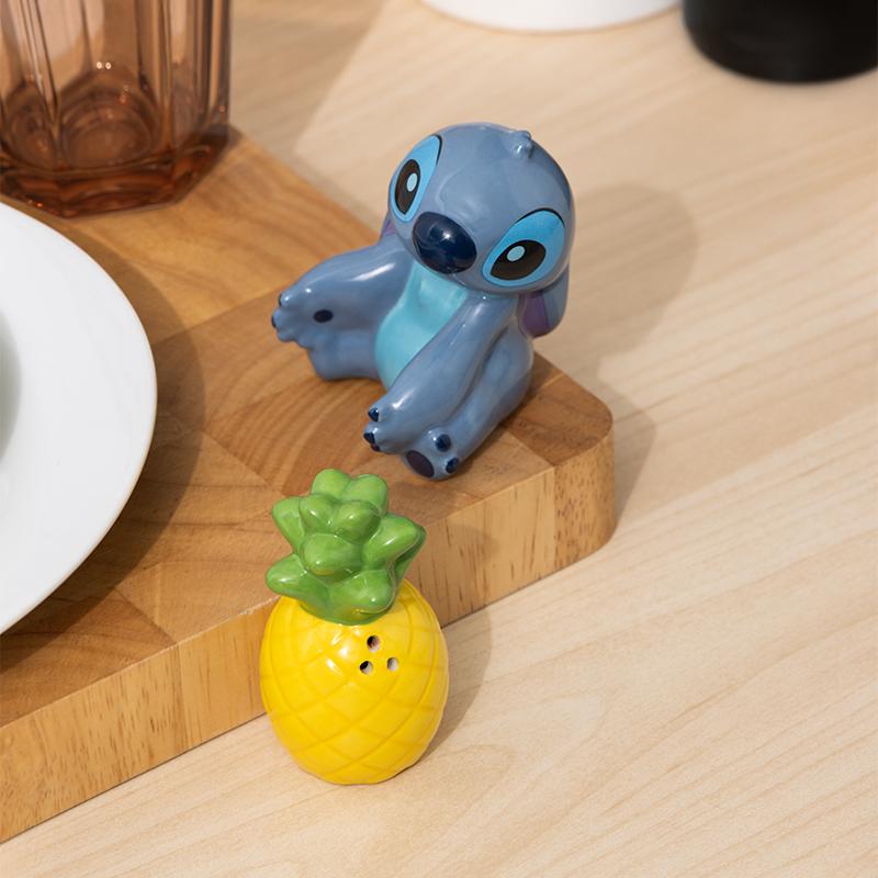 Zestaw solniczka i pieprzniczka Disney Stitch i Ananas